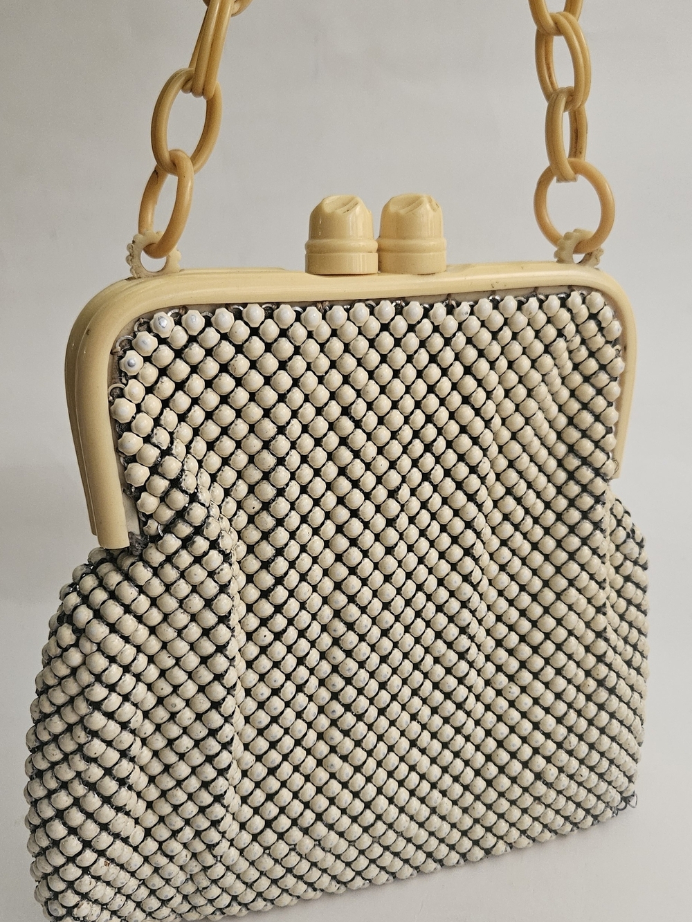 Vintage Whiting & Davis creamy Celluloid and ivory Alumesh (metal mesh)  purse